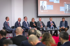 2018-volkswagen-forumrozwojumiast-1dzien-143