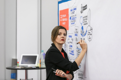 2018-volkswagen-forumrozwojumiast-1dzien-70